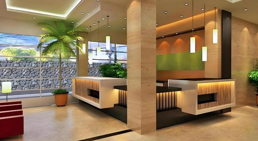 Asoka Luxury Hotel Bandar Lampung Luaran gambar