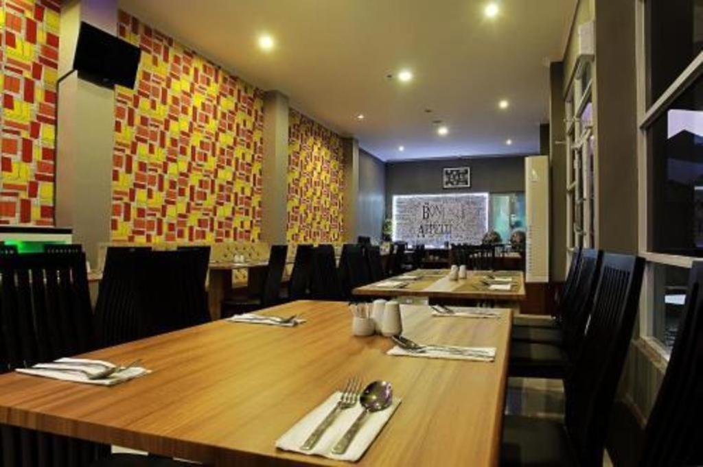 Asoka Luxury Hotel Bandar Lampung Luaran gambar
