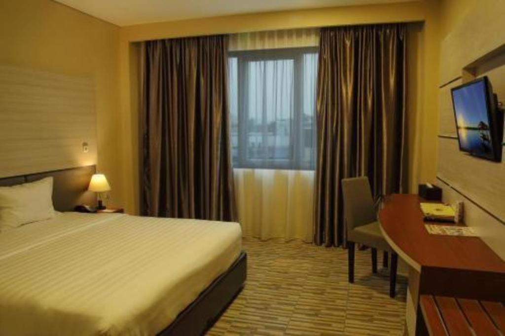 Asoka Luxury Hotel Bandar Lampung Luaran gambar