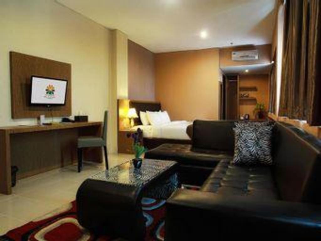 Asoka Luxury Hotel Bandar Lampung Luaran gambar