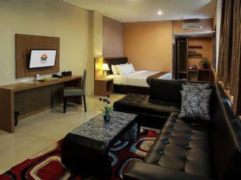Asoka Luxury Hotel Bandar Lampung Luaran gambar