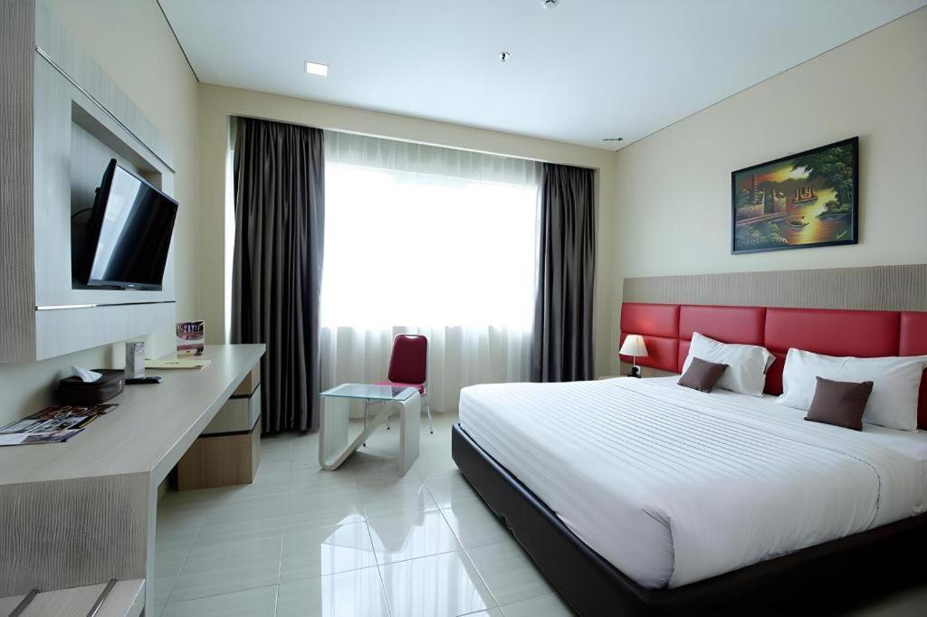Asoka Luxury Hotel Bandar Lampung Luaran gambar
