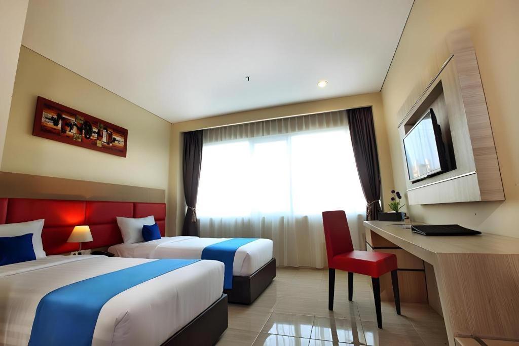 Asoka Luxury Hotel Bandar Lampung Luaran gambar