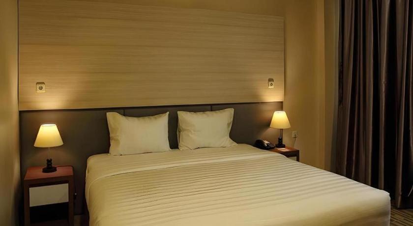 Asoka Luxury Hotel Bandar Lampung Luaran gambar