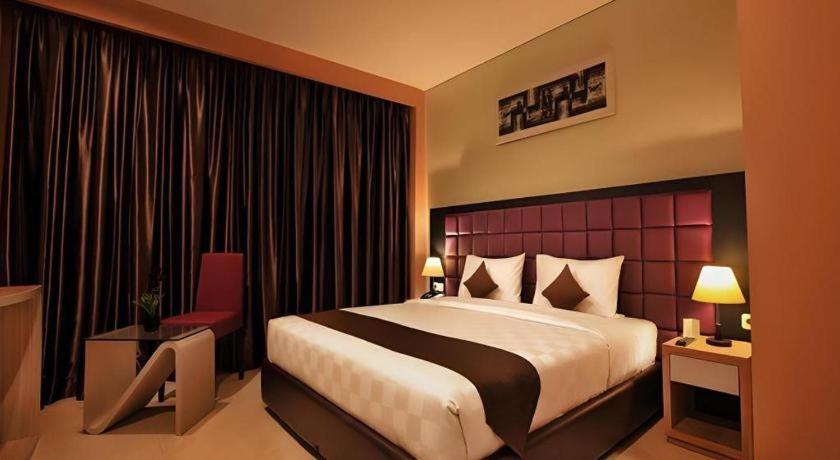Asoka Luxury Hotel Bandar Lampung Luaran gambar