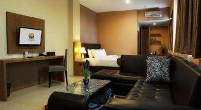 Asoka Luxury Hotel Bandar Lampung Luaran gambar