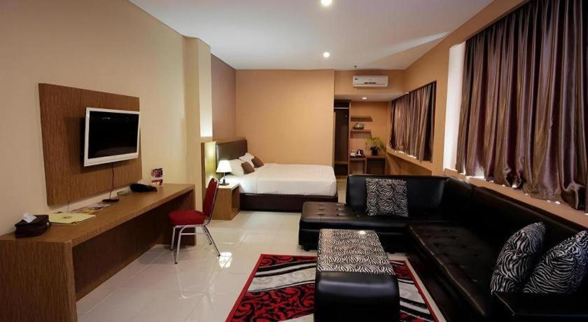 Asoka Luxury Hotel Bandar Lampung Luaran gambar