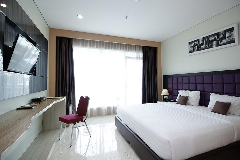 Asoka Luxury Hotel Bandar Lampung Luaran gambar